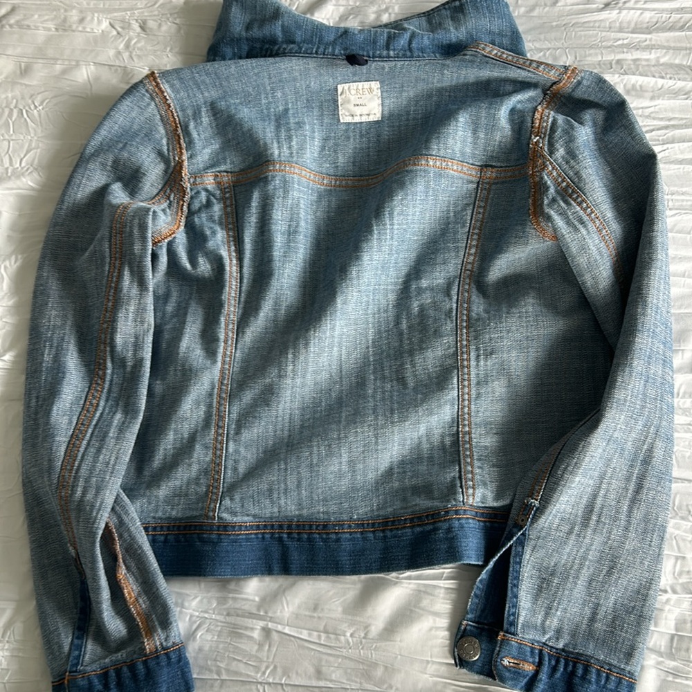 J. CREW Women’s Classic Denim Jean Jacket Light/Med. Blue Distressed Wash SIZE S - Picture 8 of 16